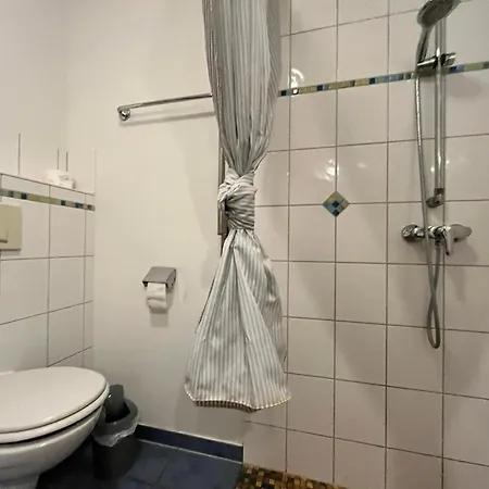 Сasa de vacaciones In Mit Garten